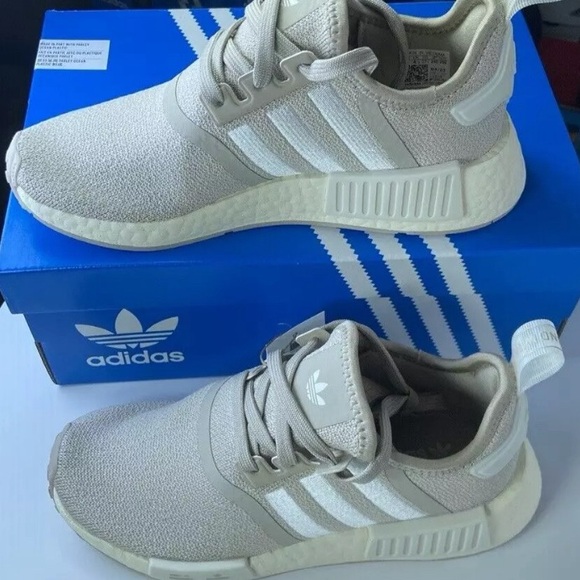 Adidas Women NMD_R1 Shoes - Picture 6 of 15
